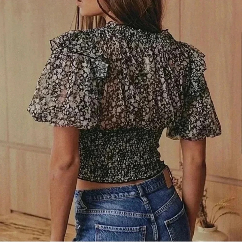Free People Beatrice Lace-Up Top Printed Sheer Smocked Black Floral Size Medium - Picture 2 of 16